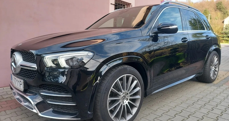 Mercedes-Benz GLE cena 289000 przebieg: 60000, rok produkcji 2020 z Gąbin małe 667